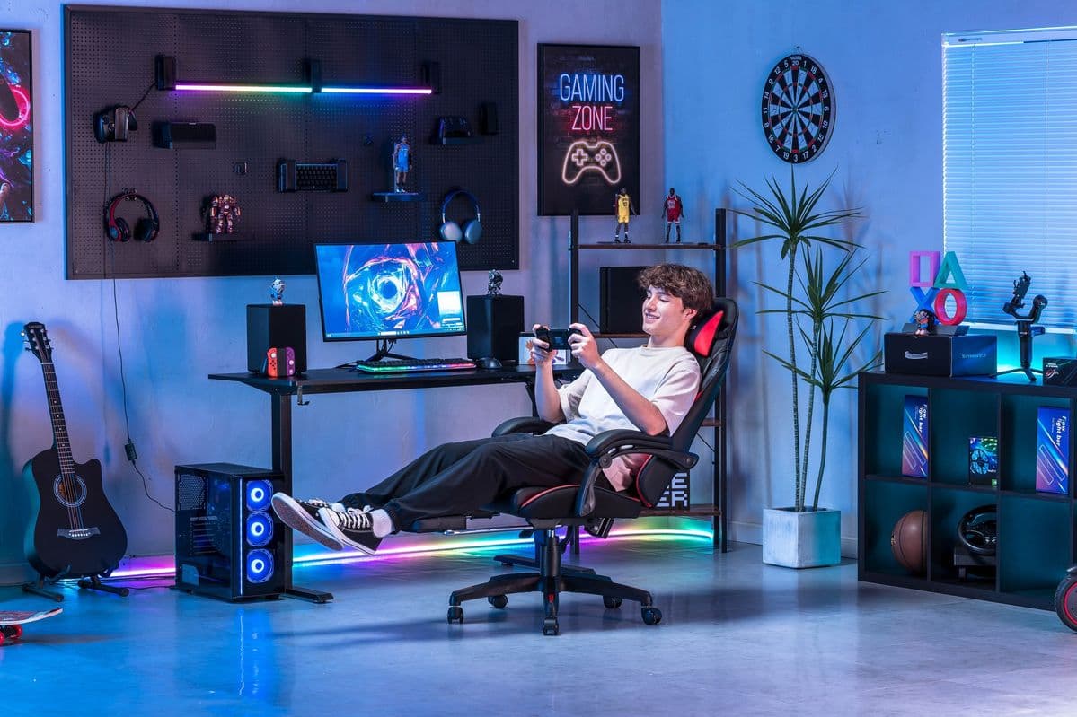 Best Gaming Chairs for Long Hours - Comfort First